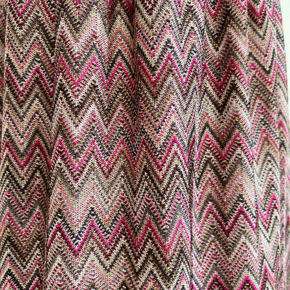 As U Wish Rose Pink Chevron Zig Zag Print Sheath Dress - Picture 6 of 14